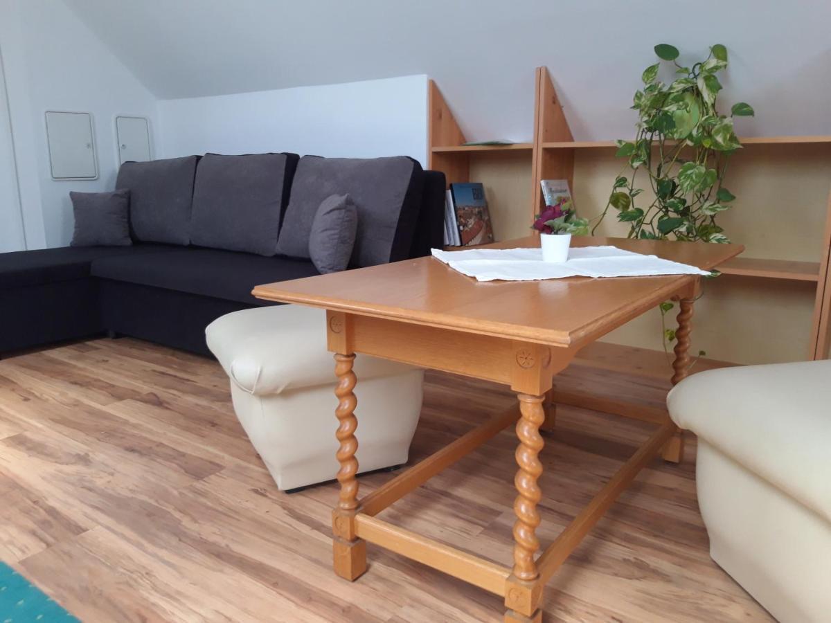Egri Csillagocska Apartman 外观 照片